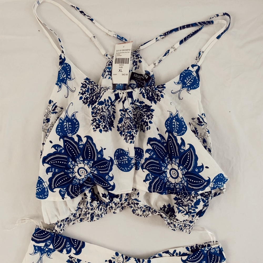 ❌Sold Fashion Nova 2 Piece Pants & Crop Top Set - Picture 5 of 5